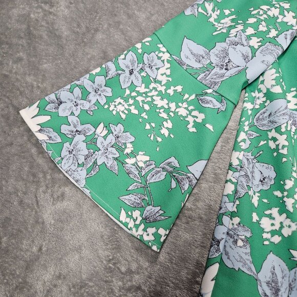 Tuckernuck Top Womens Small Green Floral Botanical Rose Preppy Blouse - Picture 2 of 8